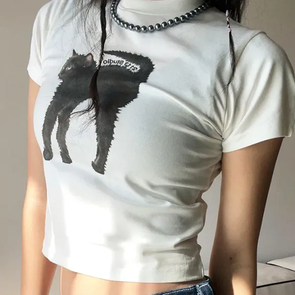 Aesthetic T-Shirts & Graphic Tees|Crop Tops*Boogzel Clothing Black Cat Crop Top White