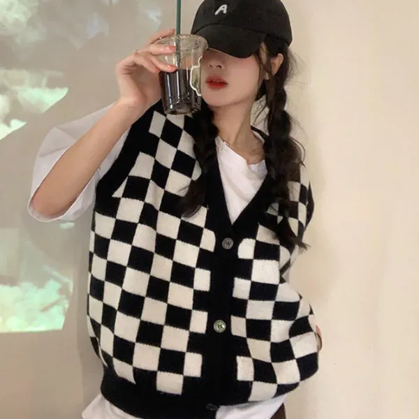 Knit Vests|Knit Cardigans*Boogzel Clothing Checker Vest