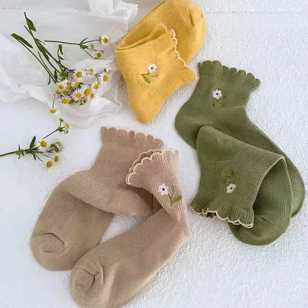 Socks*Boogzel Clothing Cottage Flower Embroidery Socks