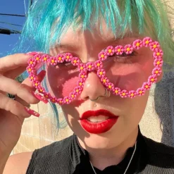 Sunglasses*Boogzel Clothing Daisy Heart Sunglasses