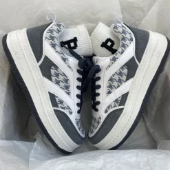 Classics|Aesthetic Sneakers*Boogzel Clothing Dogtooth Check Aesthetic Sneakers