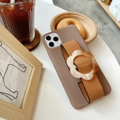 Iphone Cases*Boogzel Clothing Flower Wristband iPhone Case Brown