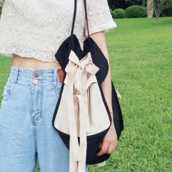 Bags & Purses*Boogzel Clothing French Aesthetic Shopper Bag Black/white
