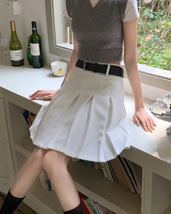 Skirts*Boogzel Clothing Good Manners Knee-Length Pleated Skirt