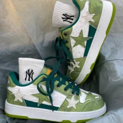 Classics|Aesthetic Sneakers*Boogzel Clothing Star Sneakers Green