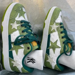 Classics|Aesthetic Sneakers*Boogzel Clothing Star Sneakers Green