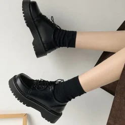 Boots / Platform Boots|Classics*Boogzel Clothing Hanover Platform Boots