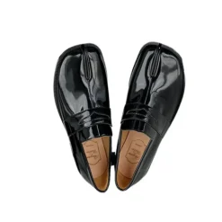 Classics|Split Toe Tabi Shoes*Boogzel Clothing London Bridge Split Toe Tabi Loafers Black