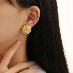 Earrings*Boogzel Clothing Minimalist Aesthetic Shell Earrings