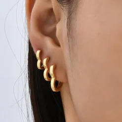Earrings*Boogzel Clothing Minimalist Heart-Shaped Earrings Gold