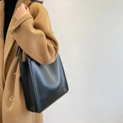 Bags & Purses*Boogzel Clothing Minimalist Soft Leather Tote Bag