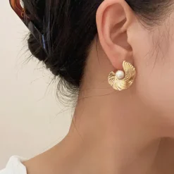 Earrings*Boogzel Clothing Ocean Whisper Shell Earrings