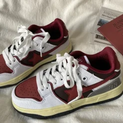 Classics|Aesthetic Sneakers*Boogzel Clothing Red & Grey Shooting Star Sneakers White/red