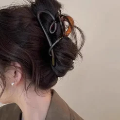 Hair Accessories*Boogzel Clothing 90's Style Heart-Shaped Hair Claw