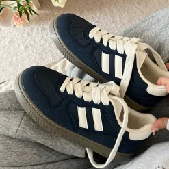 Classics|Aesthetic Sneakers*Boogzel Clothing Saturday School Sneakers in Navy Blue
