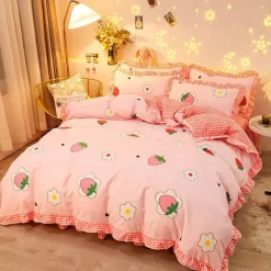 Aesthetic Bedroom*Boogzel Clothing Strawberry Aesthetic Bedding Set Pink