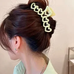 Hair Accessories*Boogzel Clothing Y2K Hearts Hair Claw